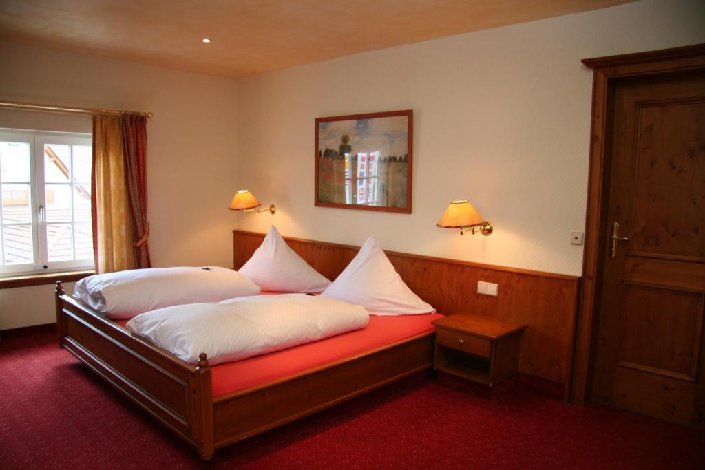 Parkhotel Krone Эммендинген Номер фото